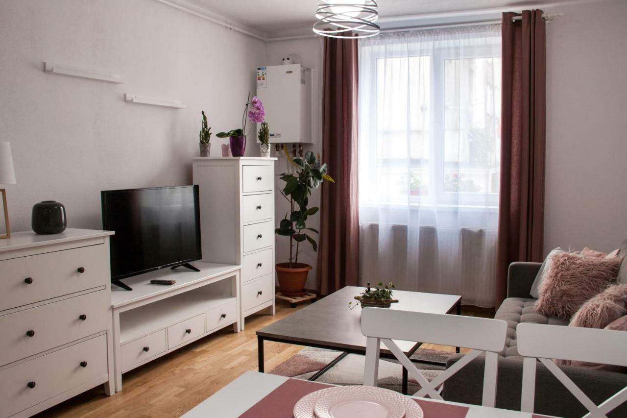 Ana Cristina Apartament ซิวิโชอารา ภายนอก รูปภาพ