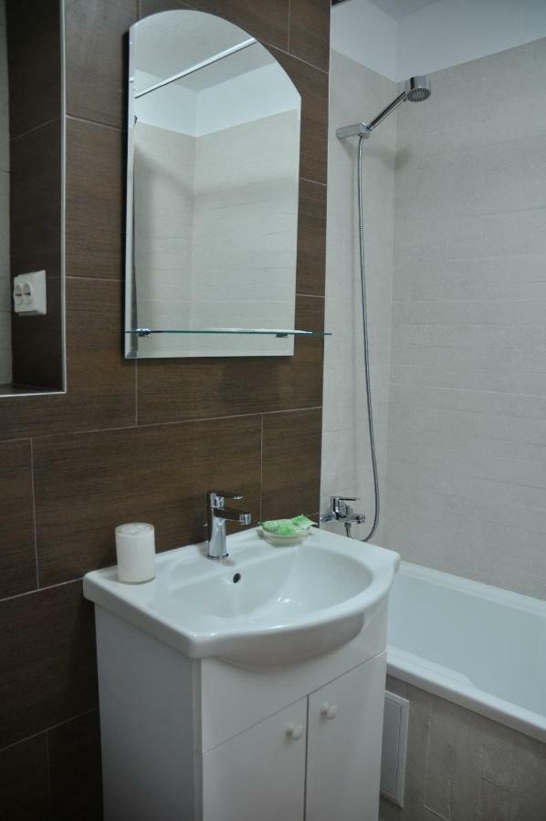 Ana Cristina Apartament ซิวิโชอารา ภายนอก รูปภาพ